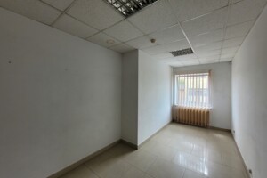 Аренда офисного помещения в Ивано-Франковске, Кардинала Любомира Гузара улица, помещений - 1, этаж - 3 фото 2
