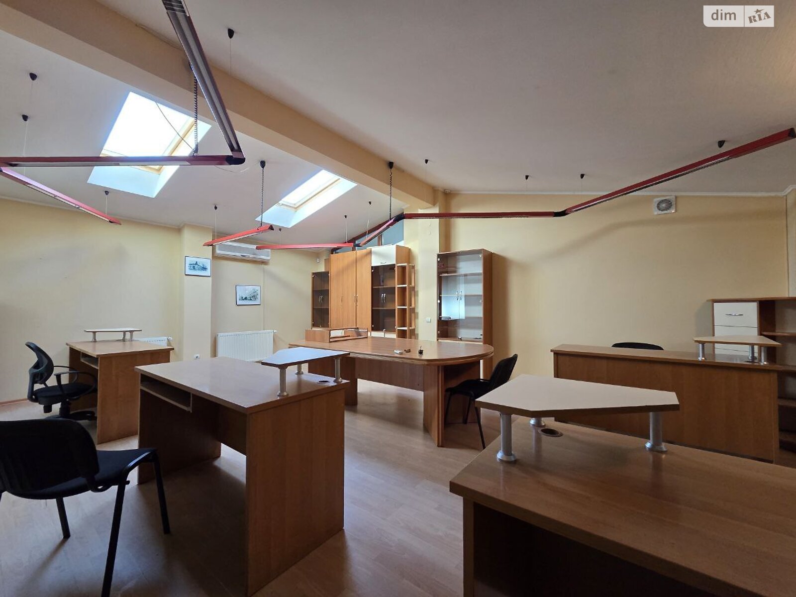 Аренда офисного помещения в Ивано-Франковске, Кардинала Любомира Гузара улица 34, помещений - 5, этаж - 5 фото 1
