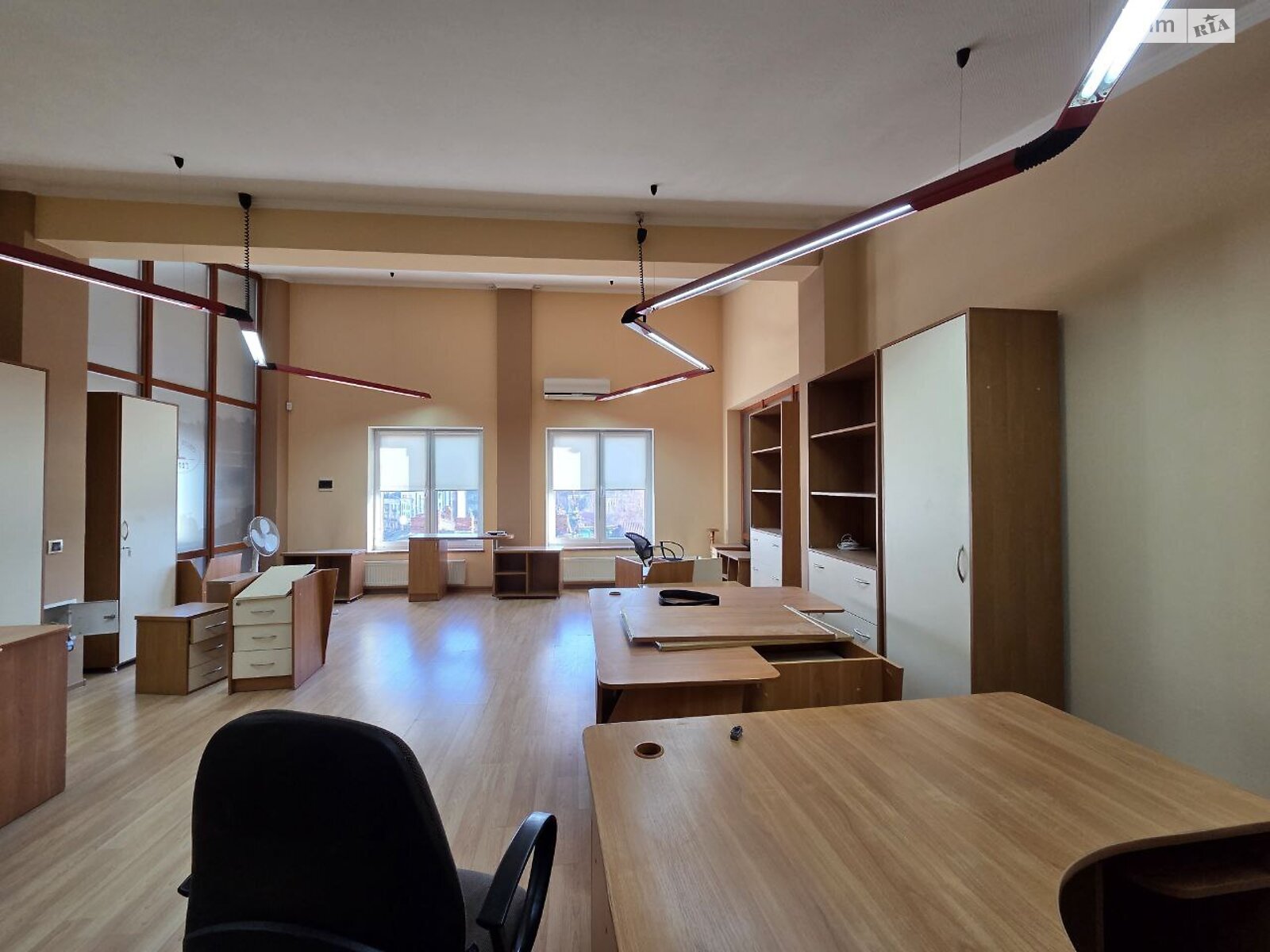 Аренда офисного помещения в Ивано-Франковске, Кардинала Любомира Гузара улица 34, помещений - 5, этаж - 5 фото 1