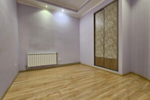 Аренда офисного помещения в Ивано-Франковске, Курбаса Леся улица 4, помещений - 1, этаж - 1 фото 2 Аренда офисного помещения в Ивано-Франковске, Курбаса Леся улица 4, помещений - 1, этаж - 1 фото 2