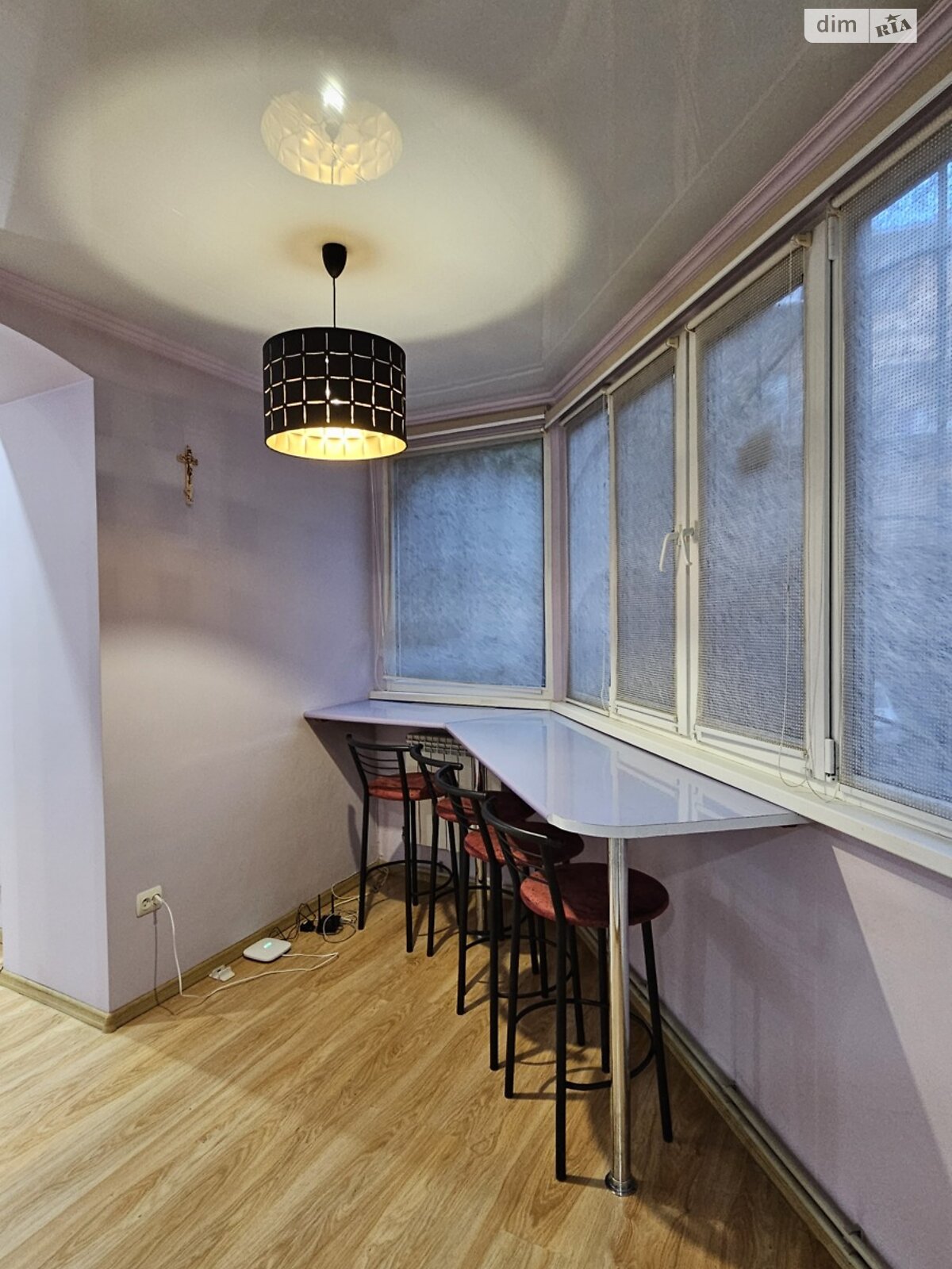 Аренда офисного помещения в Ивано-Франковске, Курбаса Леся улица 4, помещений - 1, этаж - 1 фото 1 Аренда офисного помещения в Ивано-Франковске, Курбаса Леся улица 4, помещений - 1, этаж - 1 фото 1