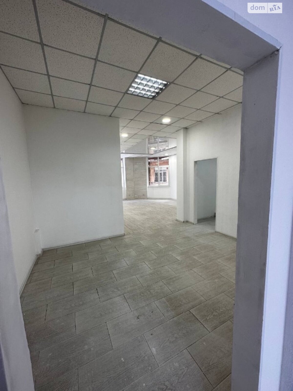 Аренда офисного помещения в Ивано-Франковске, Независимости улица, помещений - 3, этаж - 2 фото 1