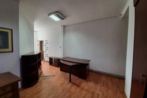 Оренда офісного приміщення в Івано-Франківську, Незалежності вулиця 4, приміщень - 3, поверх - 4 фото 2 Оренда офісного приміщення в Івано-Франківську, Незалежності вулиця 4, приміщень - 3, поверх - 4 фото 2