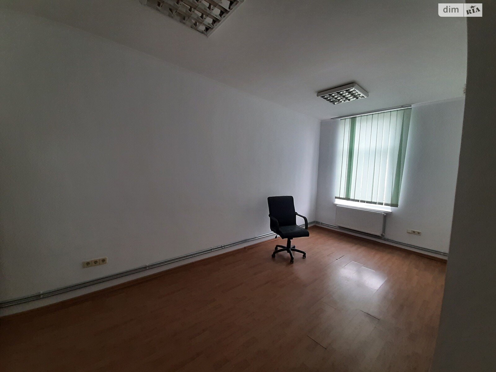 Оренда офісного приміщення в Івано-Франківську, Незалежності вулиця 4, приміщень - 3, поверх - 4 фото 1 Оренда офісного приміщення в Івано-Франківську, Незалежності вулиця 4, приміщень - 3, поверх - 4 фото 1