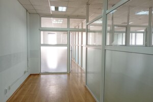 Оренда офісного приміщення в Івано-Франківську, Стрільців Січових (Чапаєва) вулиця, приміщень - 7, поверх - 4 фото 2