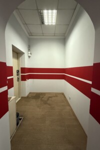 Аренда офисного помещения в Ивано-Франковске, Стрельцов Сечевых улица 3, помещений - 2, этаж - 2 фото 2