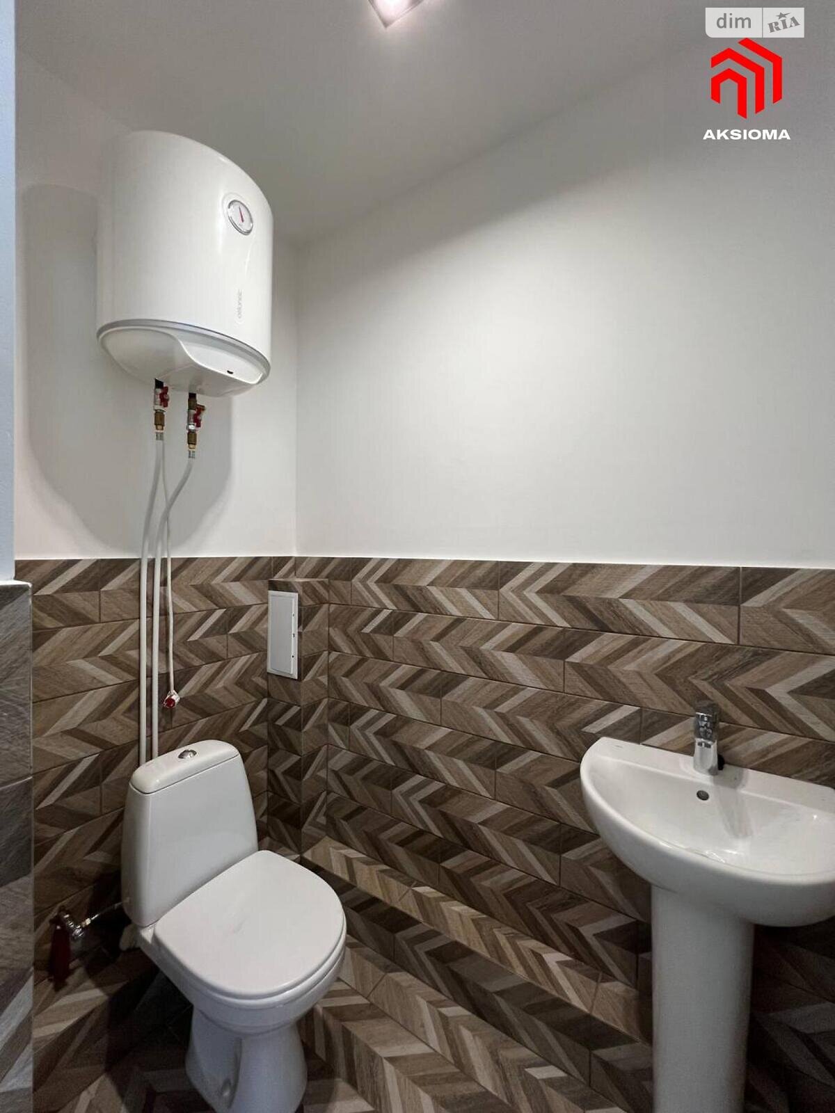 Оренда офісного приміщення в Івано-Франківську, Південний бульвар, приміщень - 1, поверх - 2 фото 1 Оренда офісного приміщення в Івано-Франківську, Південний бульвар, приміщень - 1, поверх - 2 фото 1