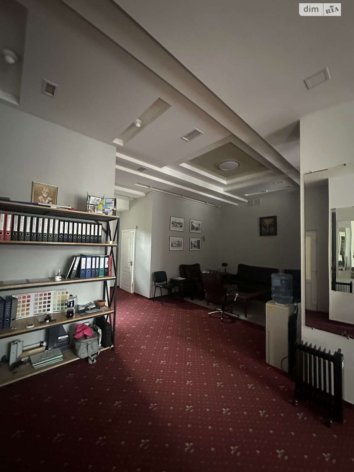 Аренда офисного помещения в Ивано-Франковске, Железнодорожная улица 49, помещений - 2, этаж - 1 фото 1