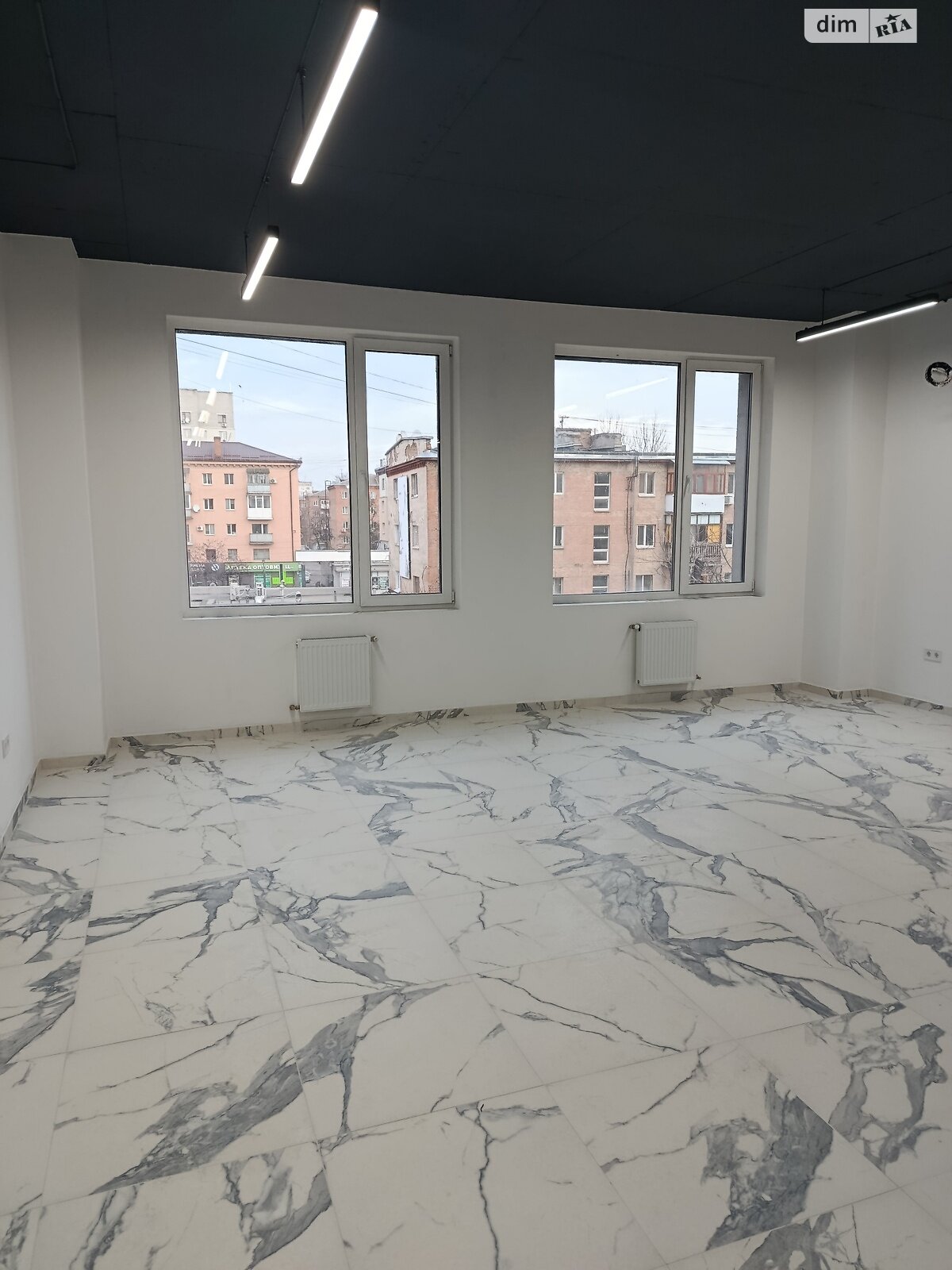 Оренда офісного приміщення в Житомирі, Київська вулиця 40А, приміщень - 1, поверх - 3 фото 1