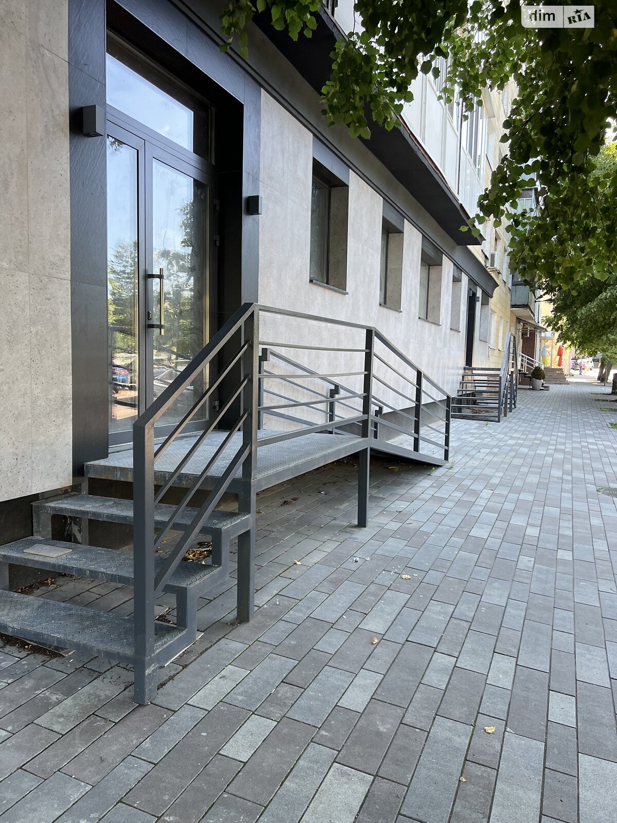 Оренда офісного приміщення в Житомирі, Новий бульвар 7, приміщень - 1, поверх - 1 фото 1 Оренда офісного приміщення в Житомирі, Новий бульвар 7, приміщень - 1, поверх - 1 фото 1