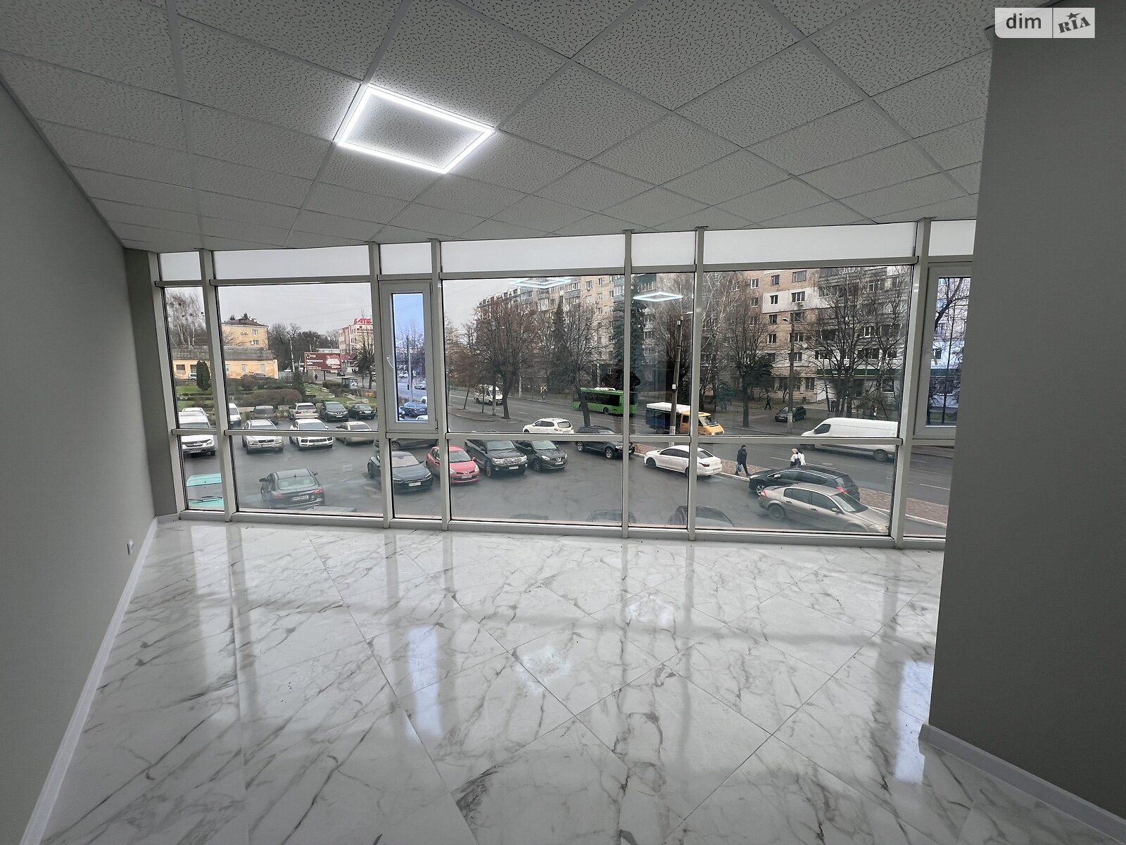 Оренда офісного приміщення в Житомирі, Перемоги вулиця 53, приміщень - 1, поверх - 2 фото 1 Оренда офісного приміщення в Житомирі, Перемоги вулиця 53, приміщень - 1, поверх - 2 фото 1