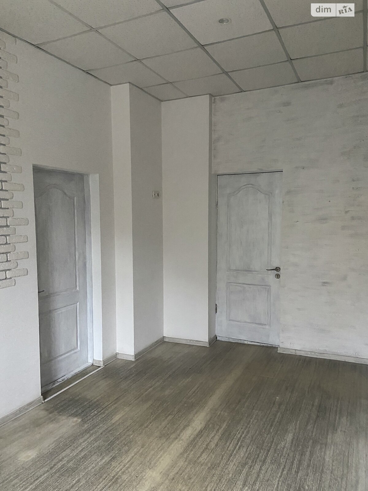 Оренда офісного приміщення в Житомирі, Святослава Ріхтера вулиця, приміщень - 6 фото 1