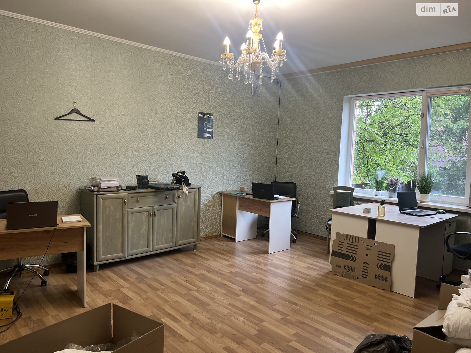 Аренда офисного помещения в Киеве, Куприна улица, помещений - 4, этаж - 1 фото 1 Аренда офисного помещения в Киеве, Куприна улица, помещений - 4, этаж - 1 фото 1