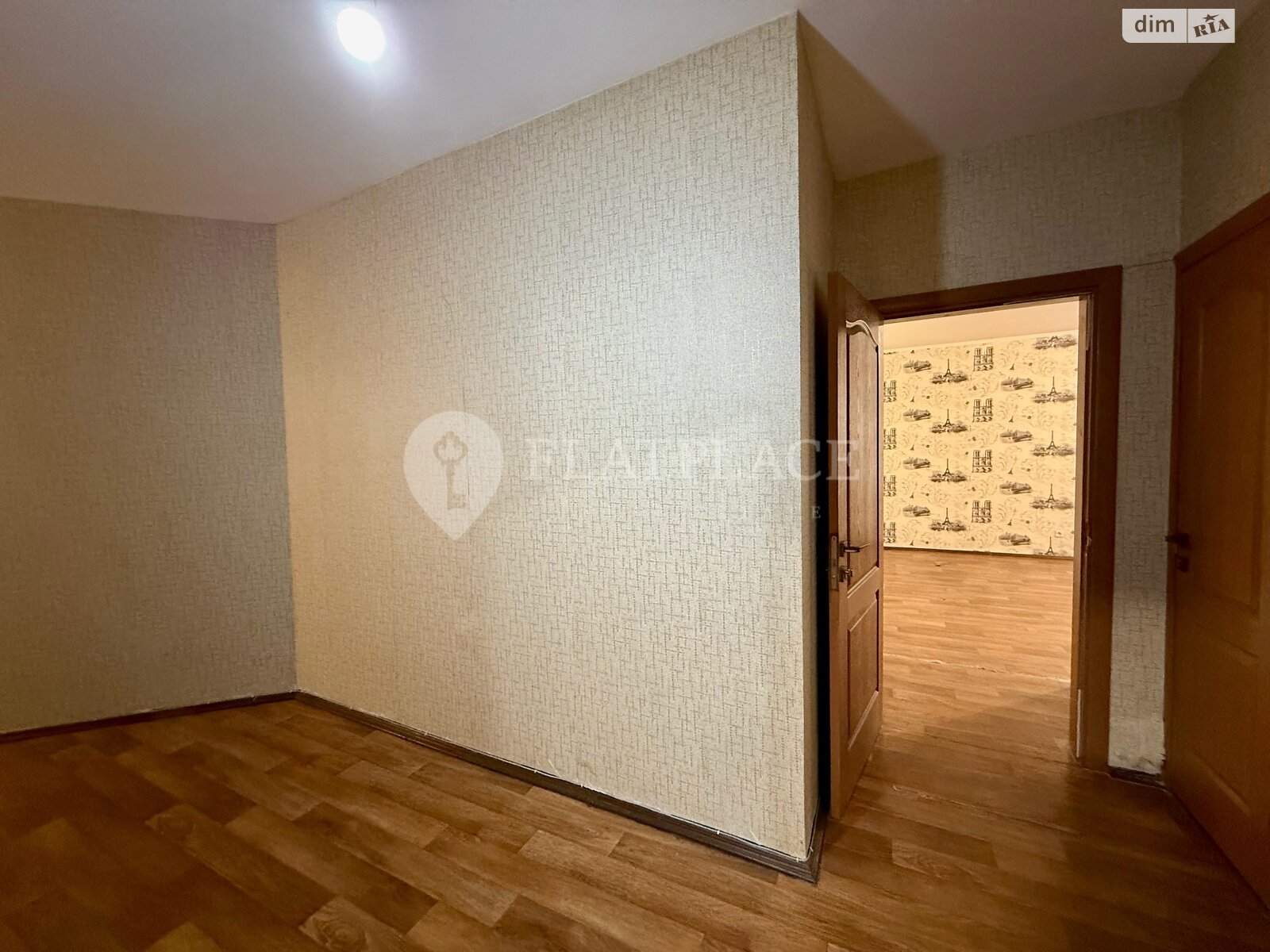 Аренда офисного помещения в Киеве, Осенняя улица 33, помещений - 3, этаж - 2 фото 1 Аренда офисного помещения в Киеве, Осенняя улица 33, помещений - 3, этаж - 2 фото 1