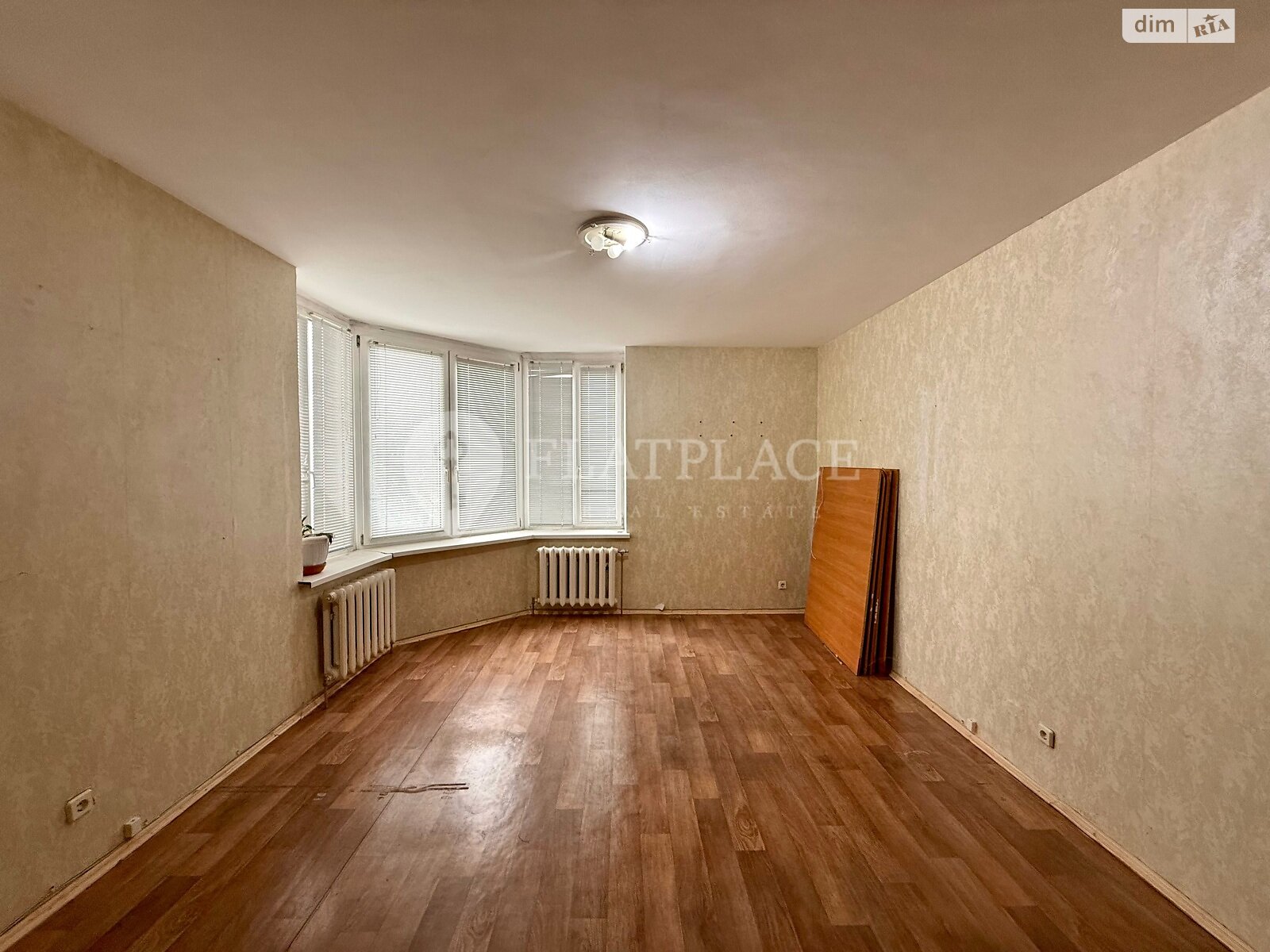 Аренда офисного помещения в Киеве, Осенняя улица 33, помещений - 3, этаж - 2 фото 1 Аренда офисного помещения в Киеве, Осенняя улица 33, помещений - 3, этаж - 2 фото 1