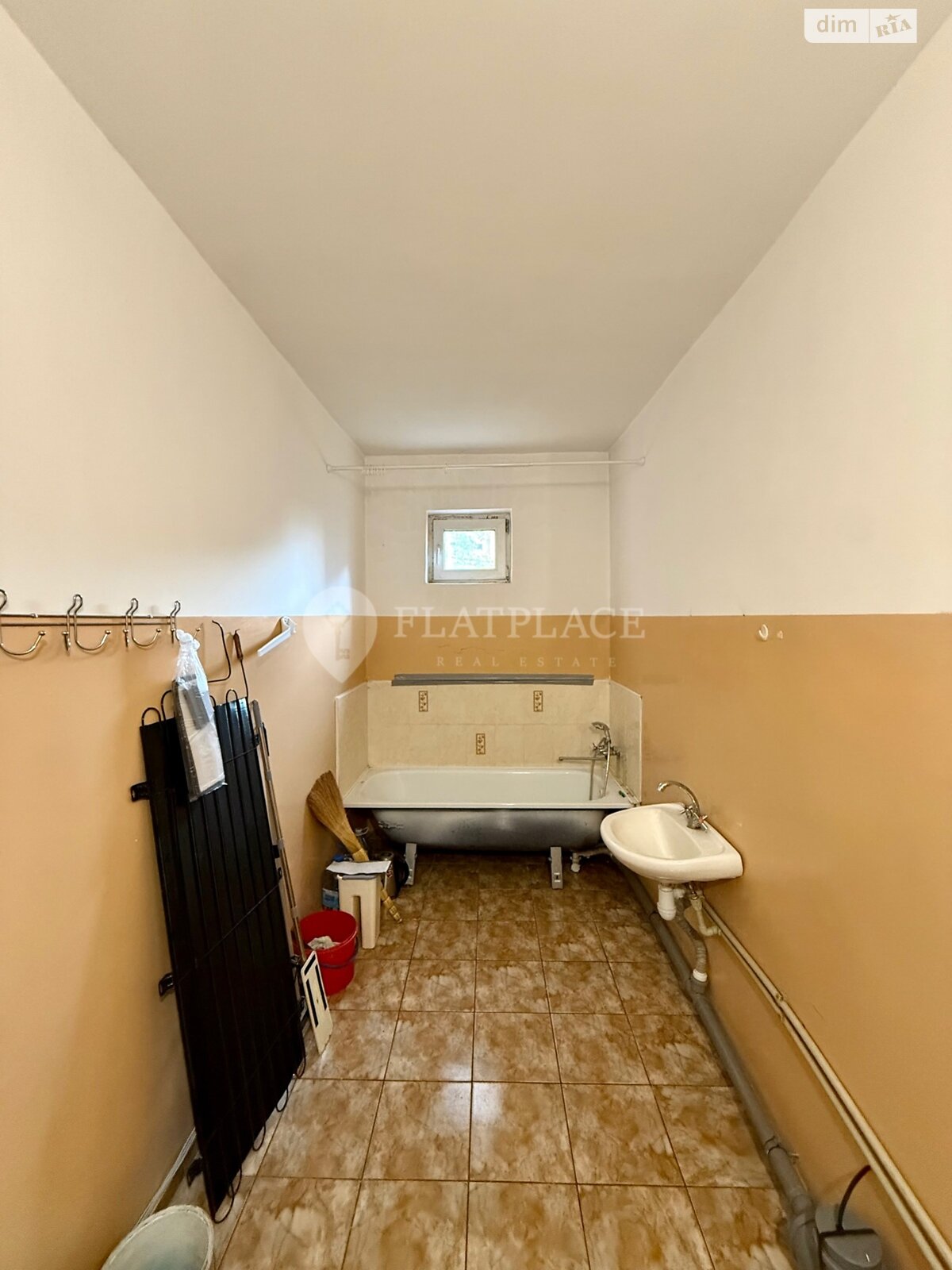 Аренда офисного помещения в Киеве, Осенняя улица 33, помещений - 3, этаж - 2 фото 1 Аренда офисного помещения в Киеве, Осенняя улица 33, помещений - 3, этаж - 2 фото 1