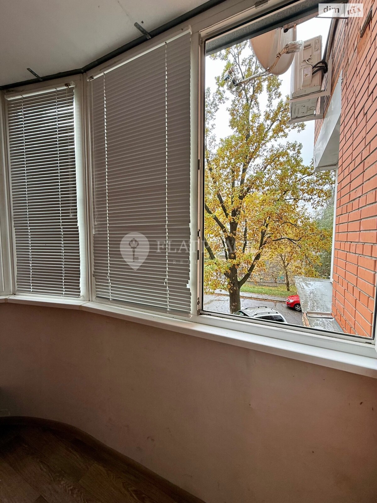 Аренда офисного помещения в Киеве, Осенняя улица 33, помещений - 3, этаж - 2 фото 1 Аренда офисного помещения в Киеве, Осенняя улица 33, помещений - 3, этаж - 2 фото 1