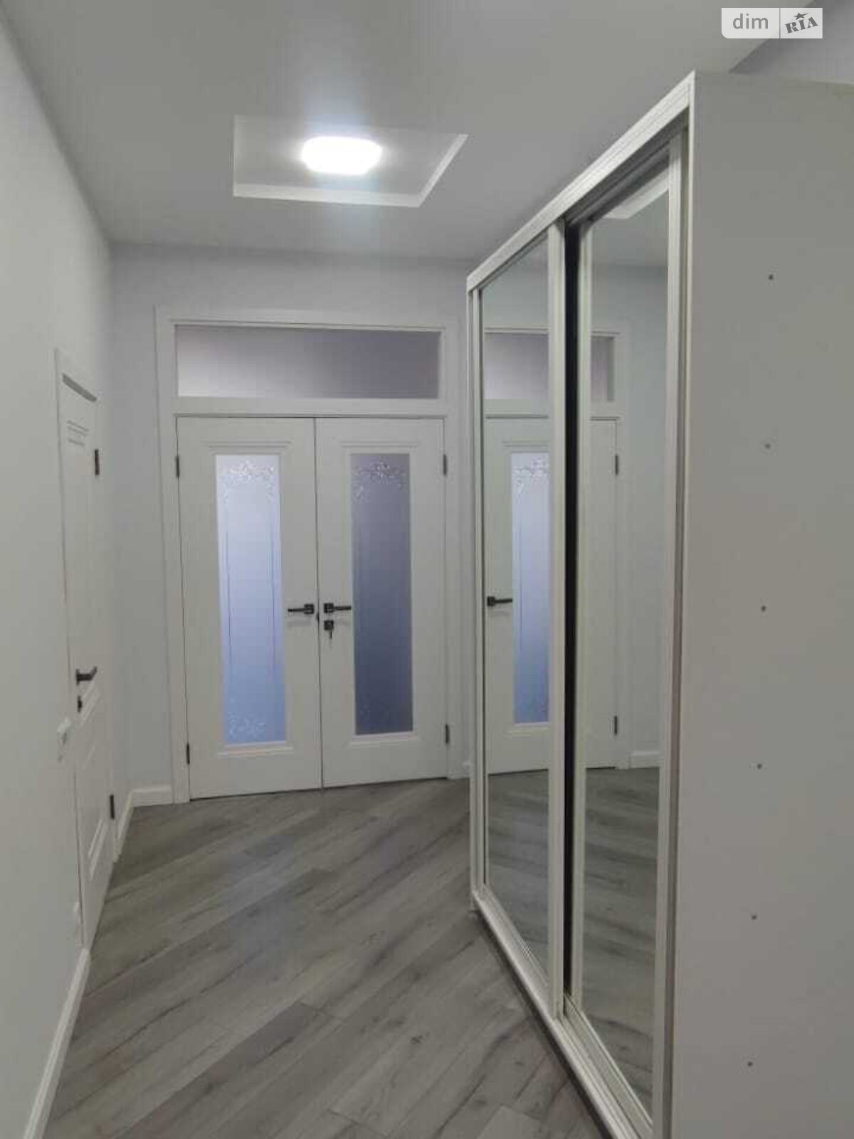 Аренда офисного помещения в Киеве, Павла Тычины проспект 18Б, помещений - 4, этаж - 3 фото 1 Аренда офисного помещения в Киеве, Павла Тычины проспект 18Б, помещений - 4, этаж - 3 фото 1