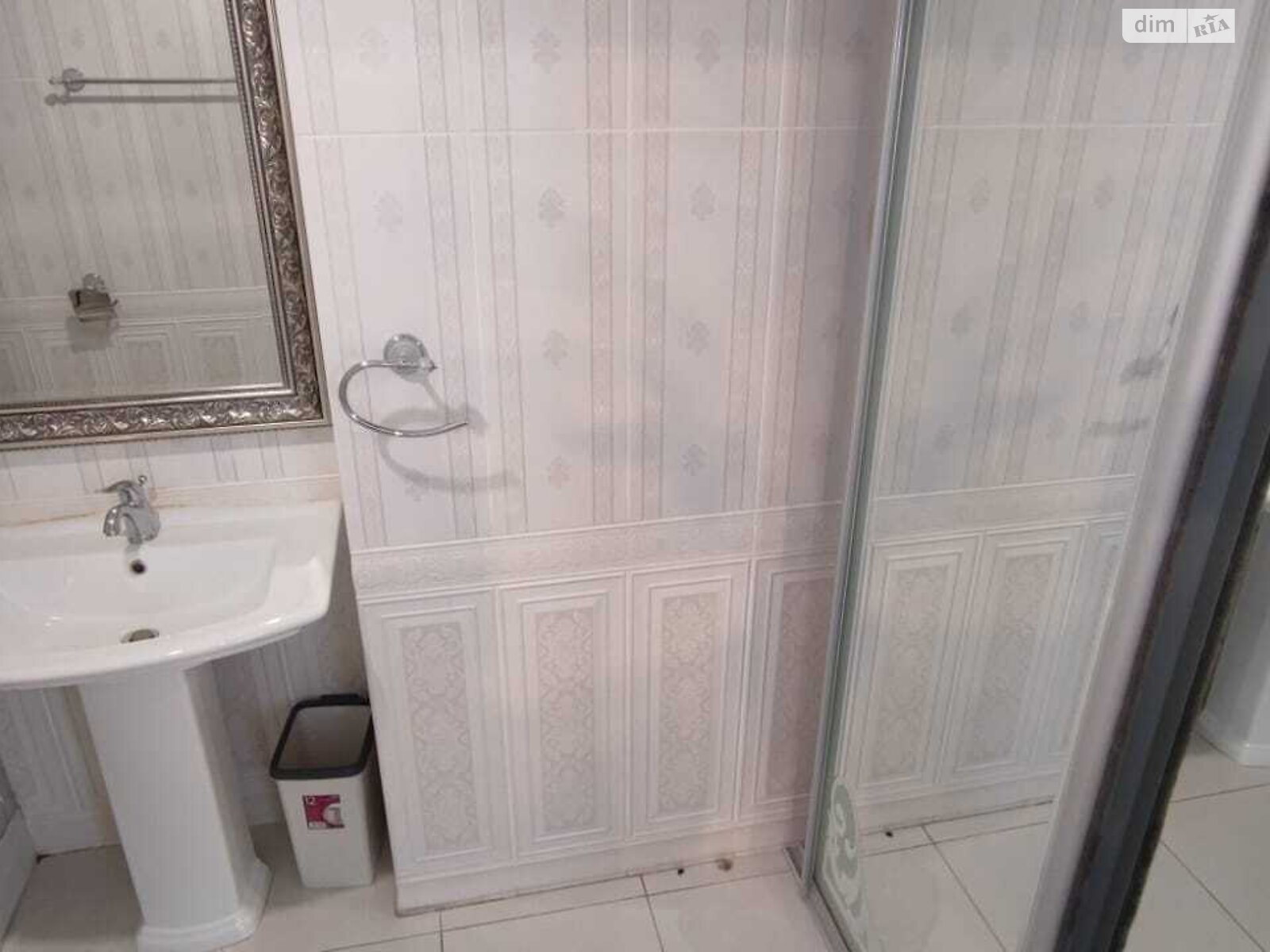 Аренда офисного помещения в Киеве, Павла Тычины проспект 18Б, помещений - 4, этаж - 3 фото 1 Аренда офисного помещения в Киеве, Павла Тычины проспект 18Б, помещений - 4, этаж - 3 фото 1