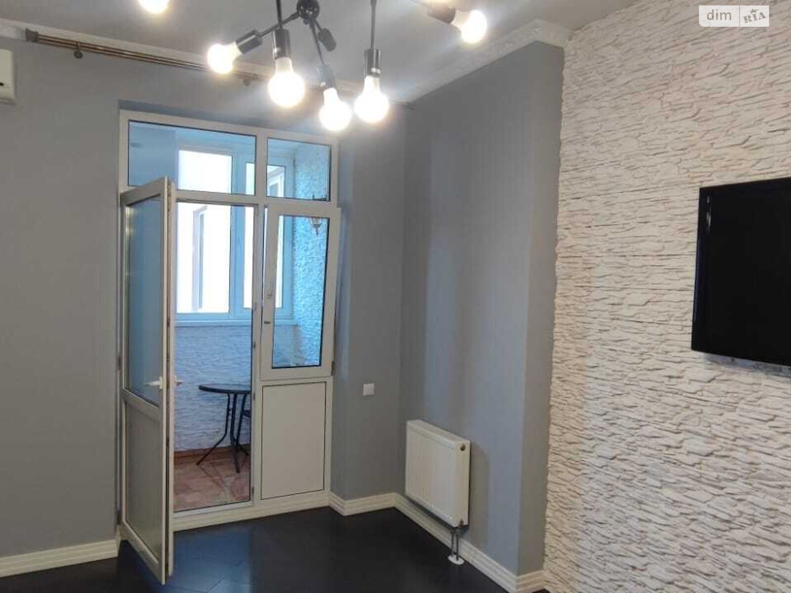 Аренда офисного помещения в Киеве, Павла Тычины проспект 18Б, помещений - 4, этаж - 3 фото 1 Аренда офисного помещения в Киеве, Павла Тычины проспект 18Б, помещений - 4, этаж - 3 фото 1