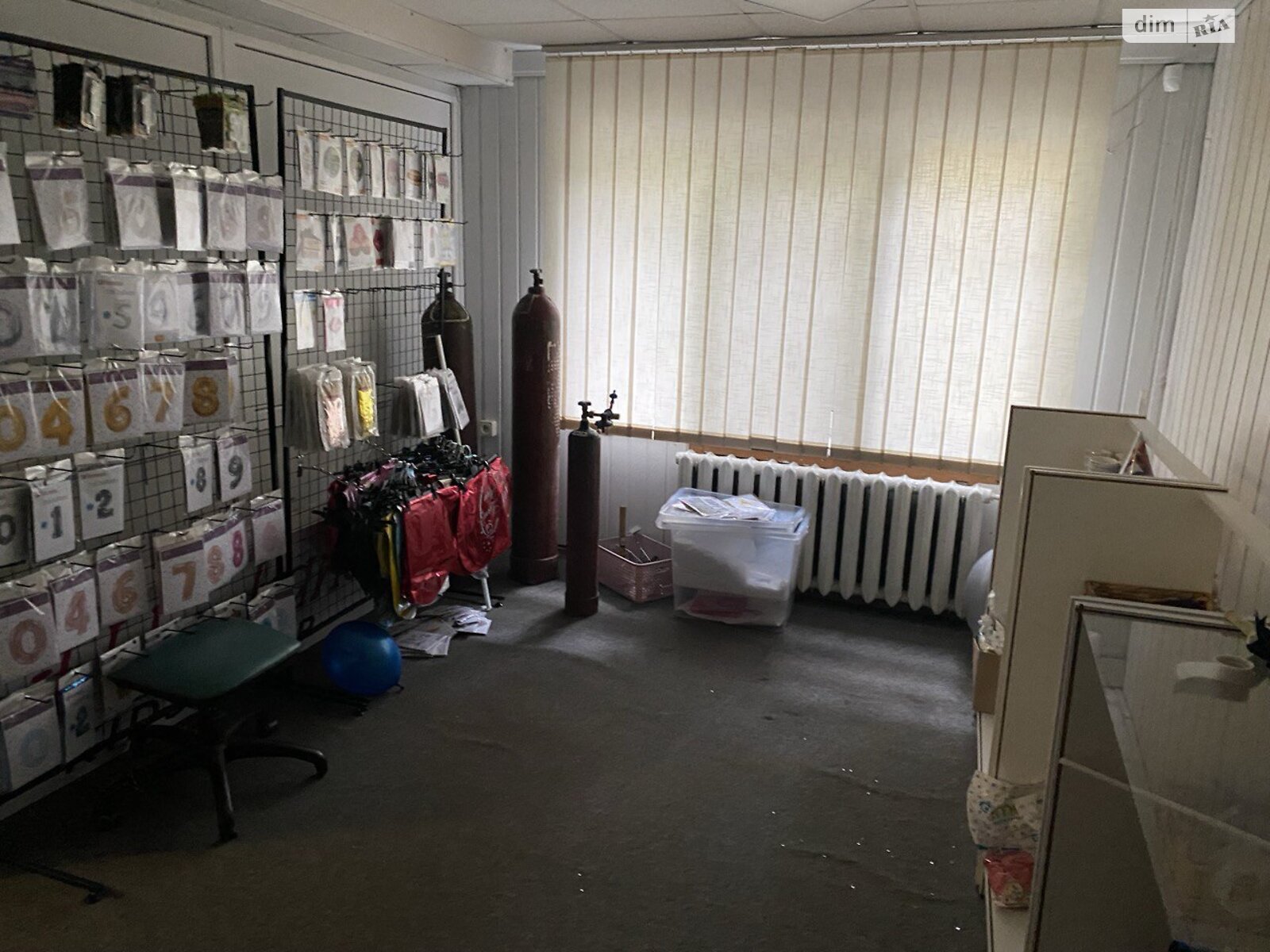 Аренда офисного помещения в Киеве, Леся Курбаса (50-летия Октября) проспект 2/13, помещений - 1, этаж - 1 фото 1 Аренда офисного помещения в Киеве, Леся Курбаса (50-летия Октября) проспект 2/13, помещений - 1, этаж - 1 фото 1