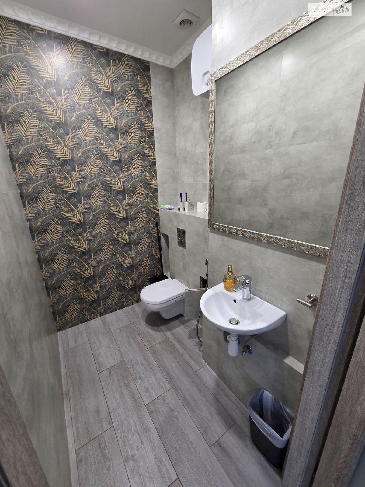 Аренда офисного помещения в Киеве, Большая Васильковская улица 72, помещений - 8, этаж - 10 фото 1