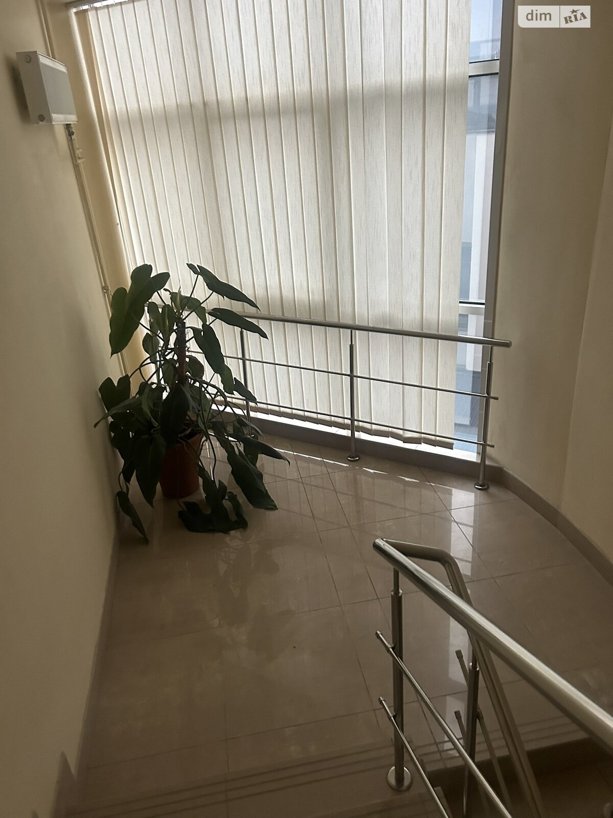 Оренда офісного приміщення в Києві, Госпітальна вулиця 4, приміщень - 15, поверх - 3 фото 1 Оренда офісного приміщення в Києві, Госпітальна вулиця 4, приміщень - 15, поверх - 3 фото 1