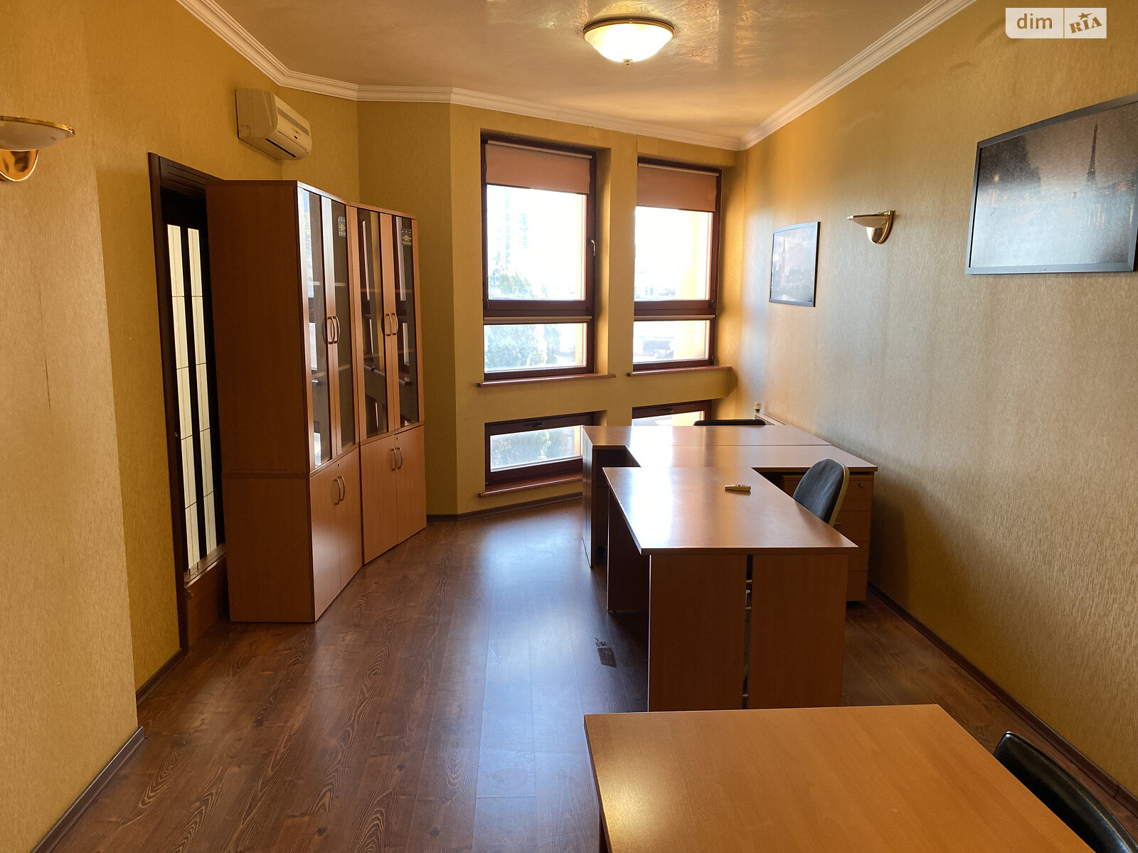 Аренда офисного помещения в Киеве, Шота Руставели улица 44, помещений - 6, этаж - 6 фото 1