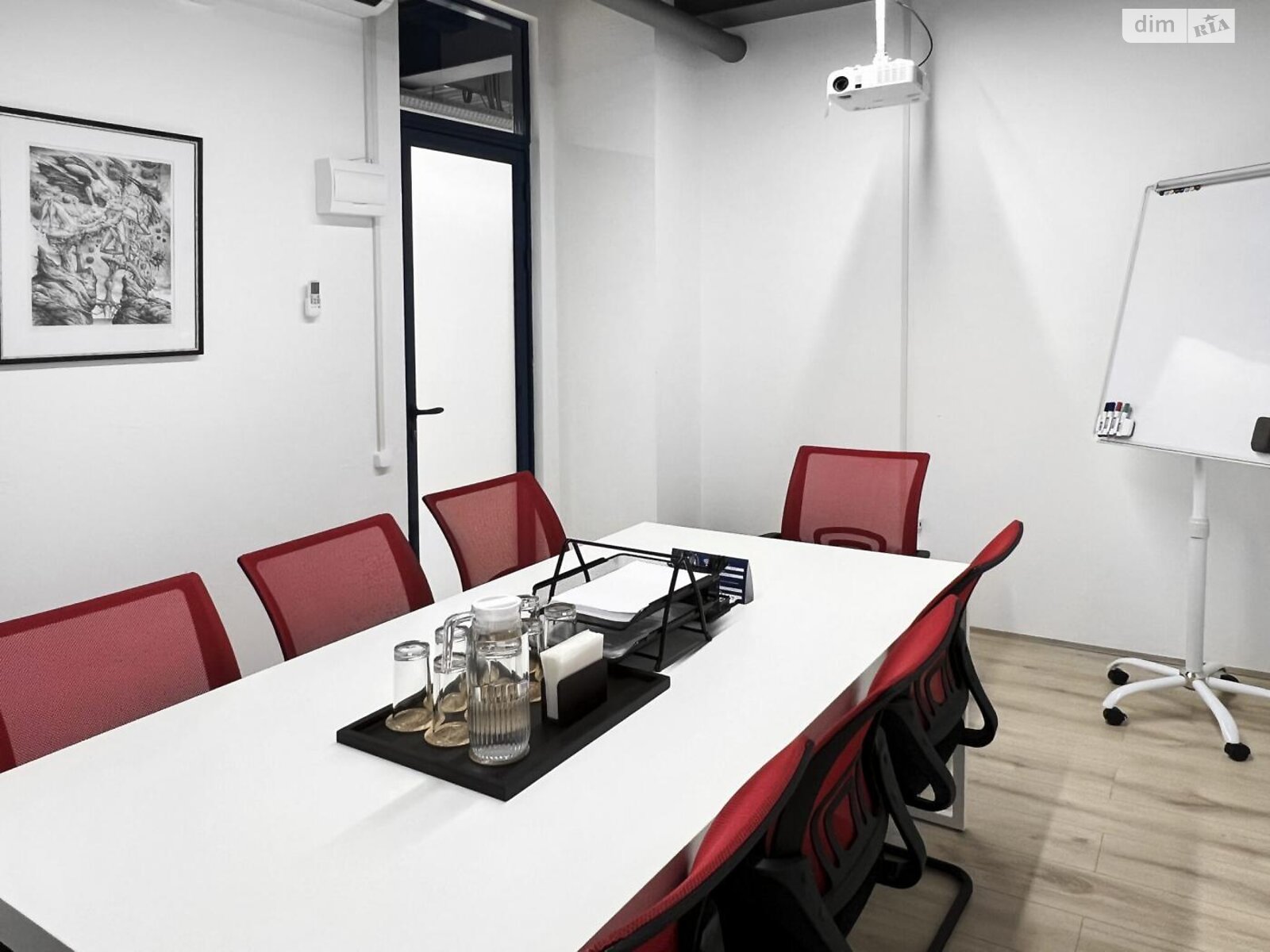 Аренда офисного помещения в Киеве, Шота Руставели улица, помещений - 1, этаж - 4 фото 1