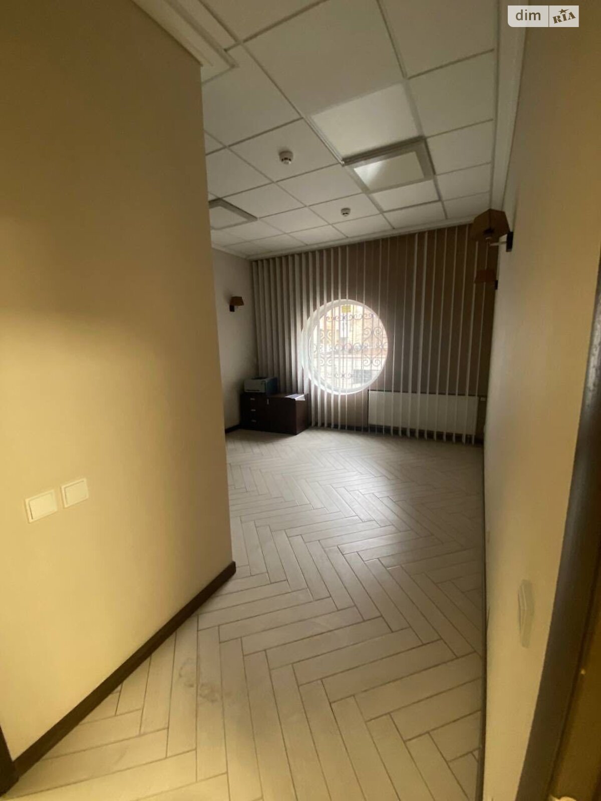 Аренда офисного помещения в Киеве, Шота Руставели улица 44, помещений - 4, этаж - 1 фото 1