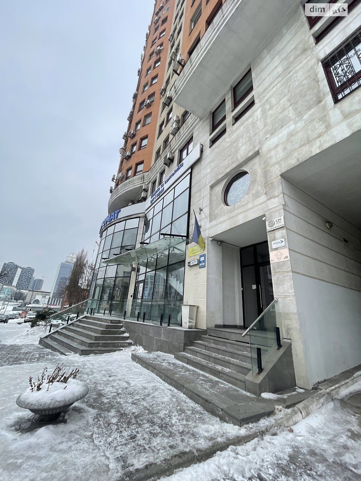 Аренда офисного помещения в Киеве, Шота Руставели улица 44, помещений - 4, этаж - 1 фото 1