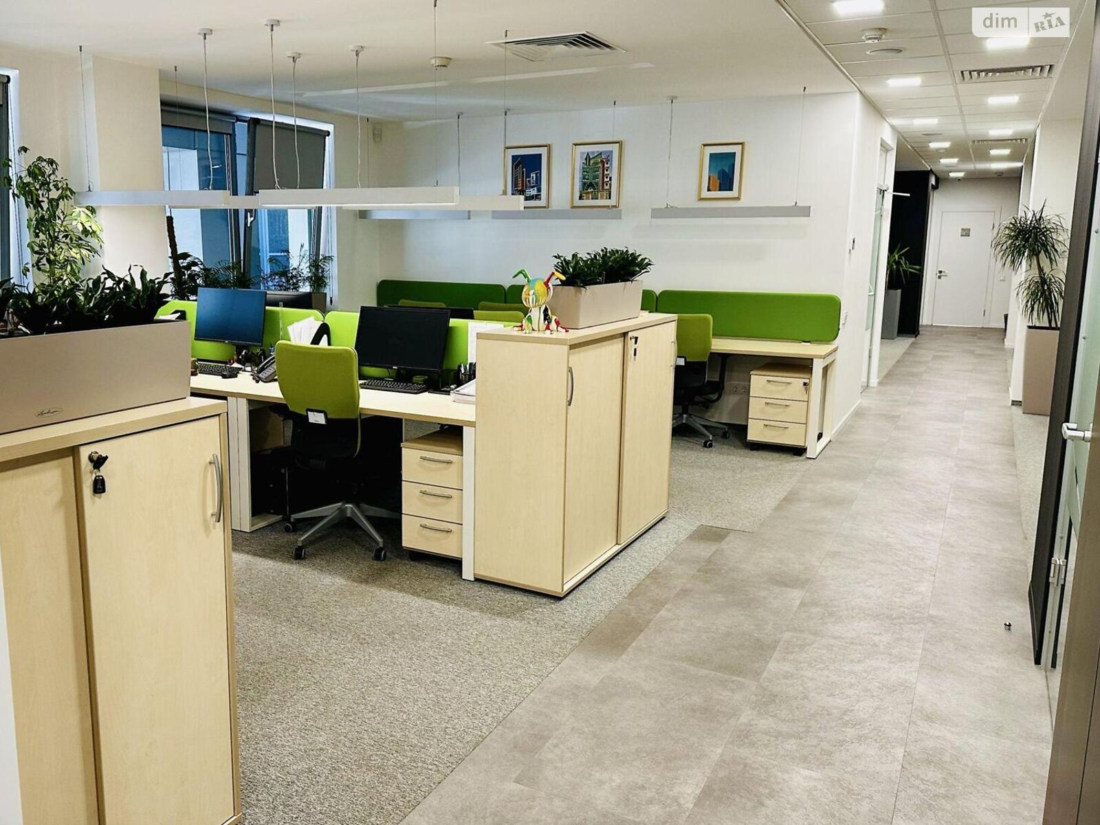 Оренда офісного приміщення в Києві, Спортивна площа 3В, приміщень - 8, поверх - 3 фото 1