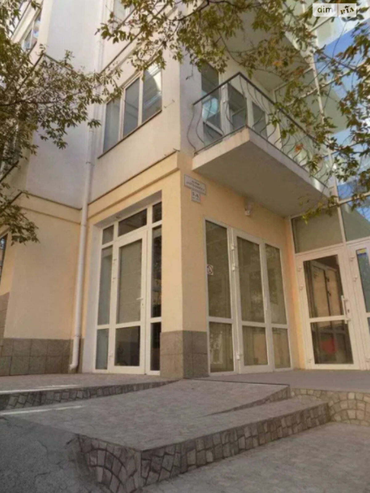 Оренда офісного приміщення в Києві, Василя Тютюнника (Анрі Барбюса) вулиця, приміщень - 3, поверх - 1 фото 1 Оренда офісного приміщення в Києві, Василя Тютюнника (Анрі Барбюса) вулиця, приміщень - 3, поверх - 1 фото 1