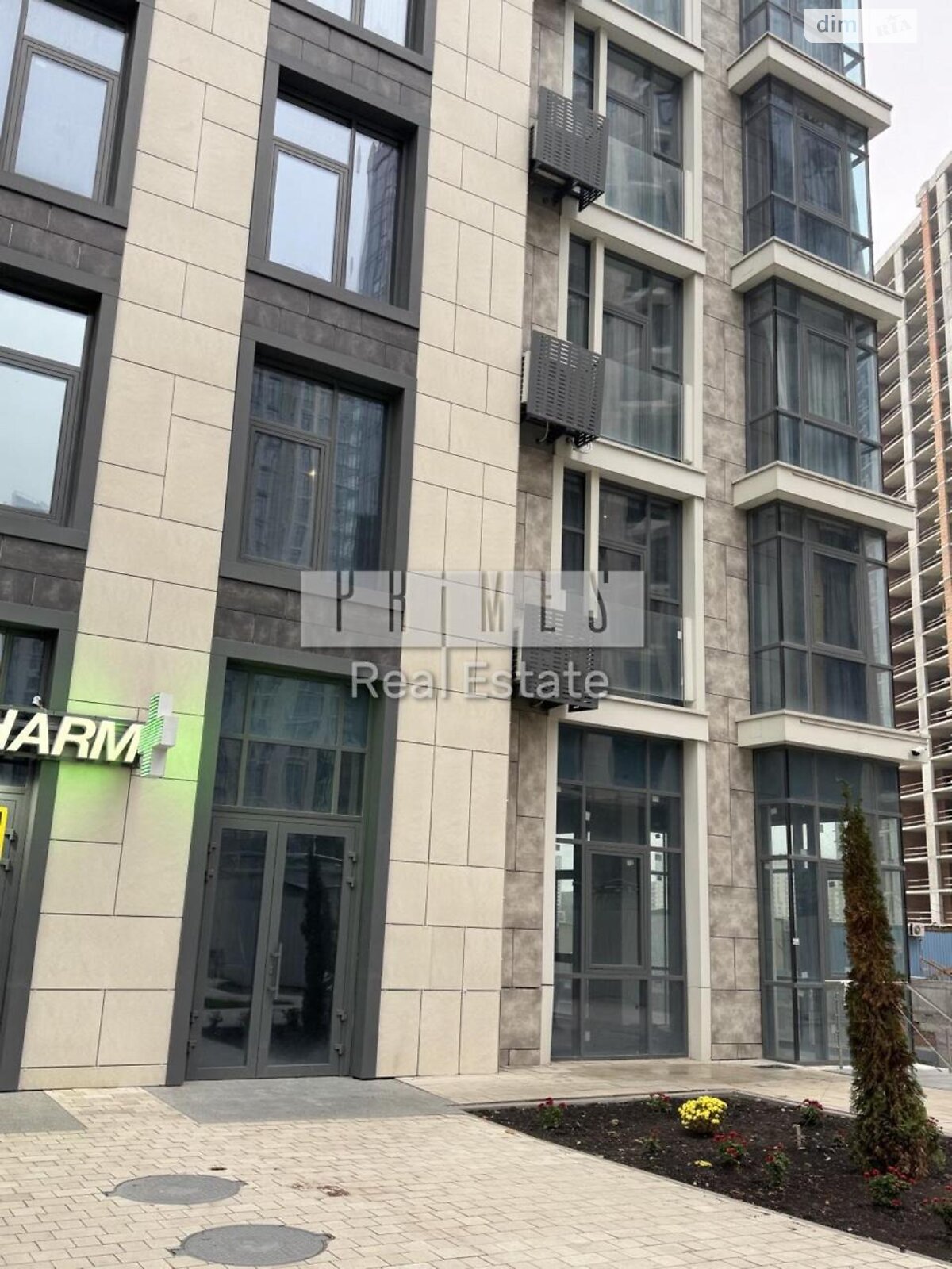 Оренда офісного приміщення в Києві, Андрія Верхогляда (Драгомирова) вулиця 17, приміщень -, поверх - 1 фото 1