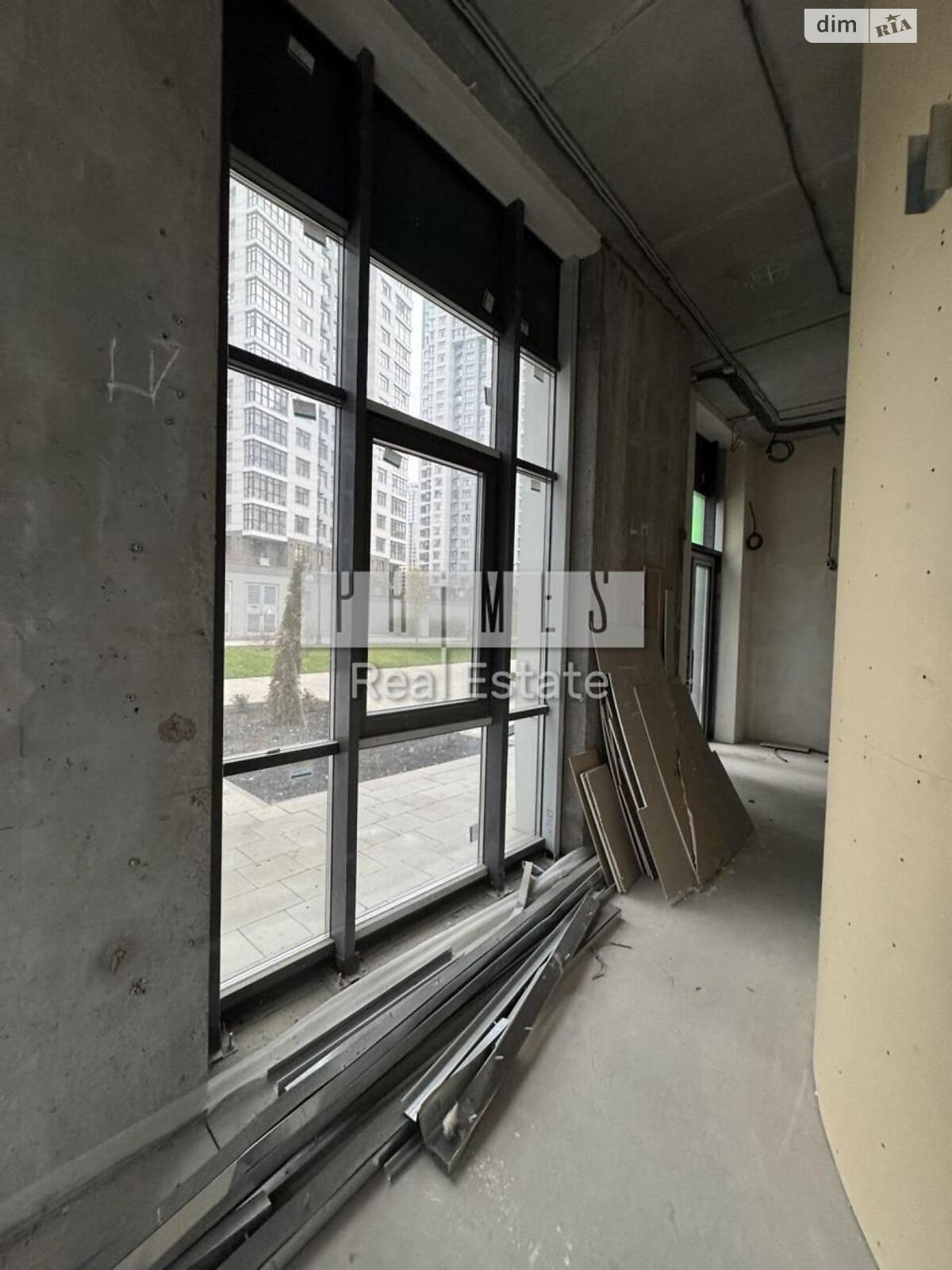 Оренда офісного приміщення в Києві, Андрія Верхогляда (Драгомирова) вулиця 17, приміщень -, поверх - 1 фото 1