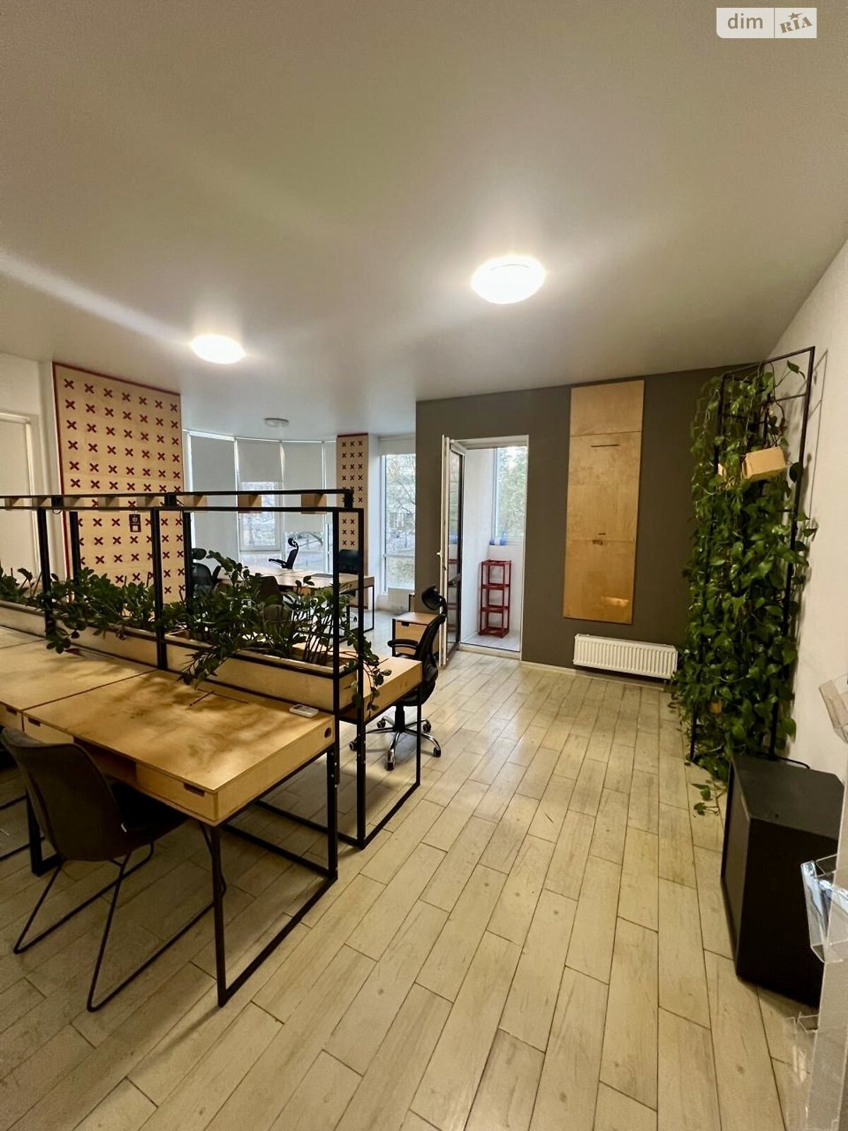 Аренда офисного помещения в Киеве, Андрея Верхогляда (Драгомирова) улица 2А, помещений - 4, этаж - 1 фото 1