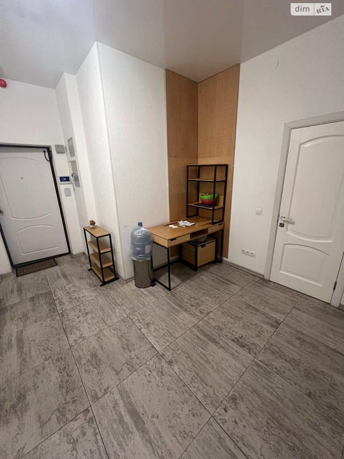 Аренда офисного помещения в Киеве, Андрея Верхогляда (Драгомирова) улица 2А, помещений - 4, этаж - 1 фото 1