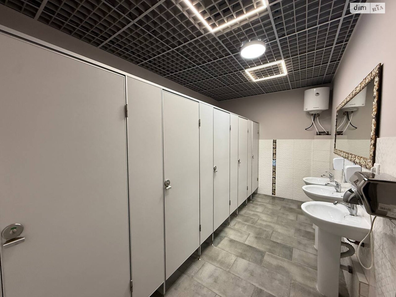 Аренда офисного помещения в Киеве, Ушинского улица 40, помещений - 2, этаж - 9 фото 1