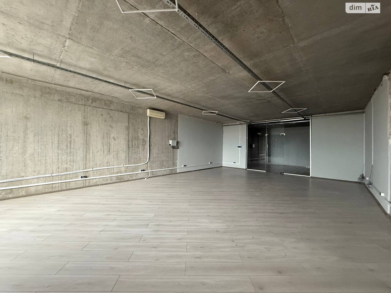 Оренда офісного приміщення в Києві, Ушинського вулиця 40, приміщень - 3, поверх - 9 фото 1 Оренда офісного приміщення в Києві, Ушинського вулиця 40, приміщень - 3, поверх - 9 фото 1