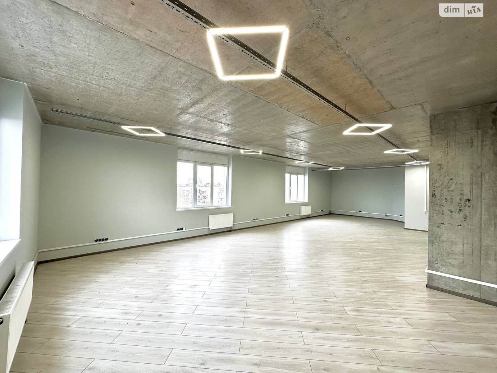 Аренда офисного помещения в Киеве, Ушинского улица 40, помещений - 14, этаж - 9 фото 1 Аренда офисного помещения в Киеве, Ушинского улица 40, помещений - 14, этаж - 9 фото 1