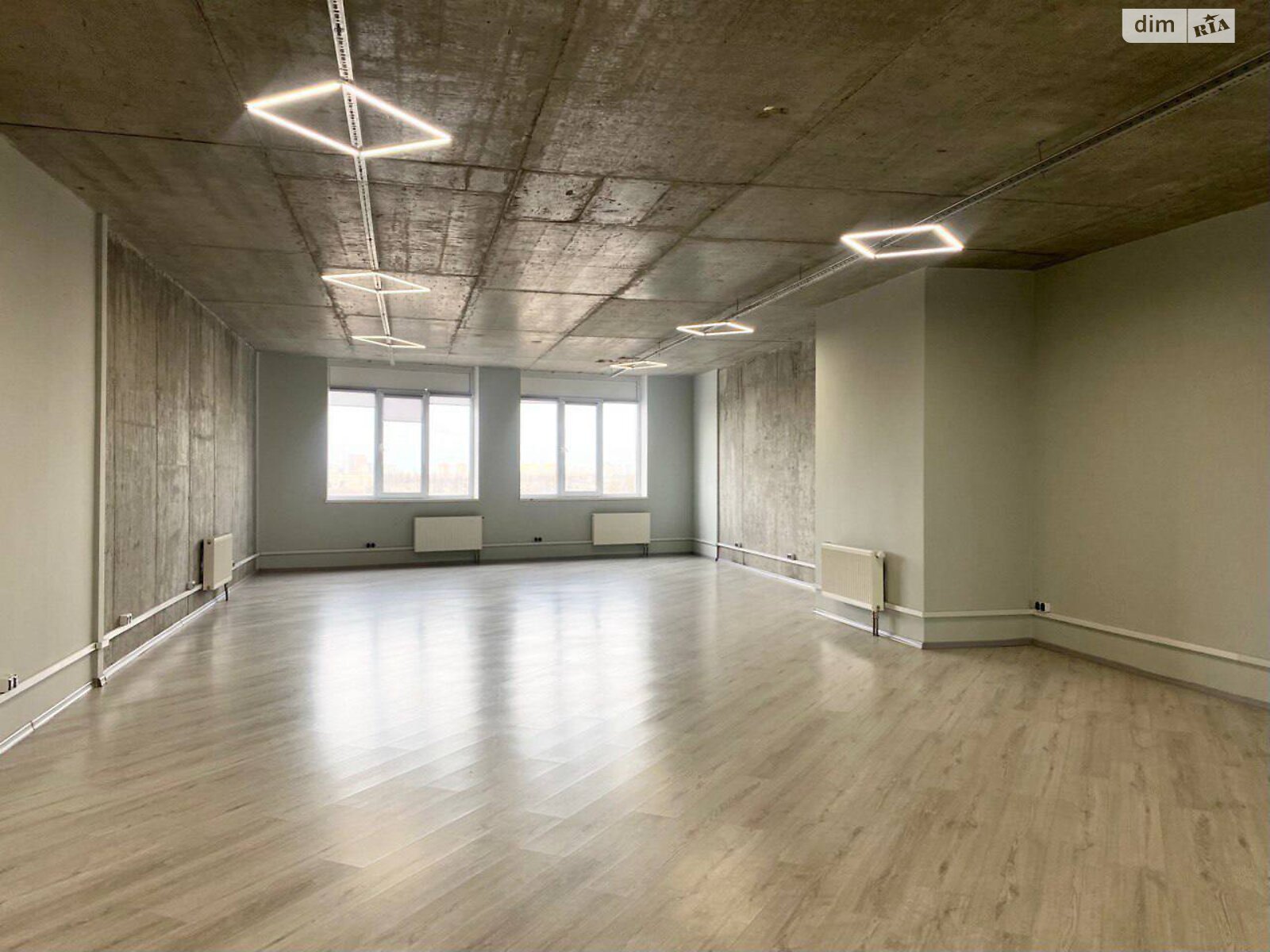 Аренда офисного помещения в Киеве, Ушинского улица 40, помещений - 14, этаж - 9 фото 1 Аренда офисного помещения в Киеве, Ушинского улица 40, помещений - 14, этаж - 9 фото 1