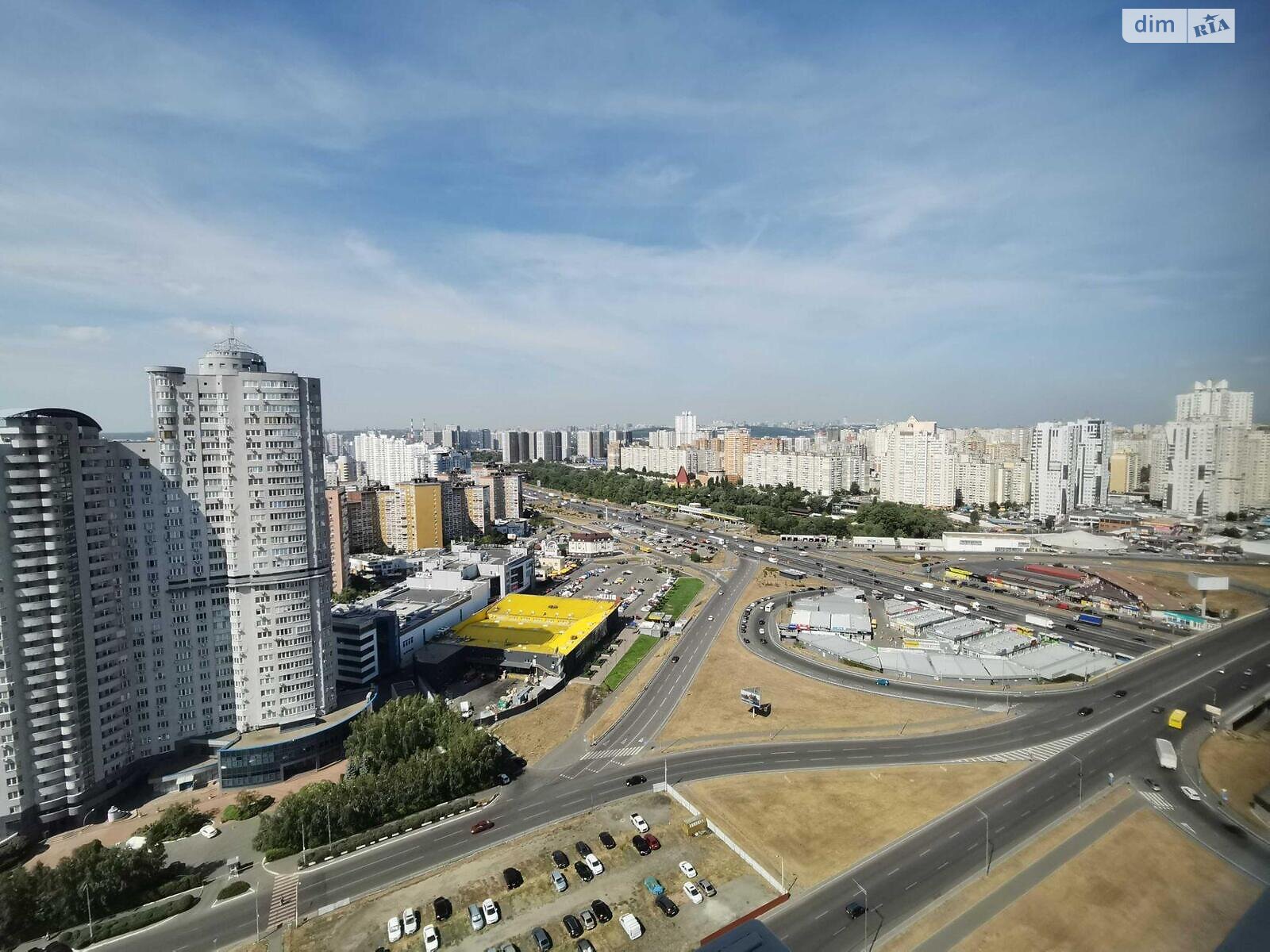 Аренда офисного помещения в Киеве, Александра Мишуги улица, помещений - 5, этаж - 28 фото 1 Аренда офисного помещения в Киеве, Александра Мишуги улица, помещений - 5, этаж - 28 фото 1