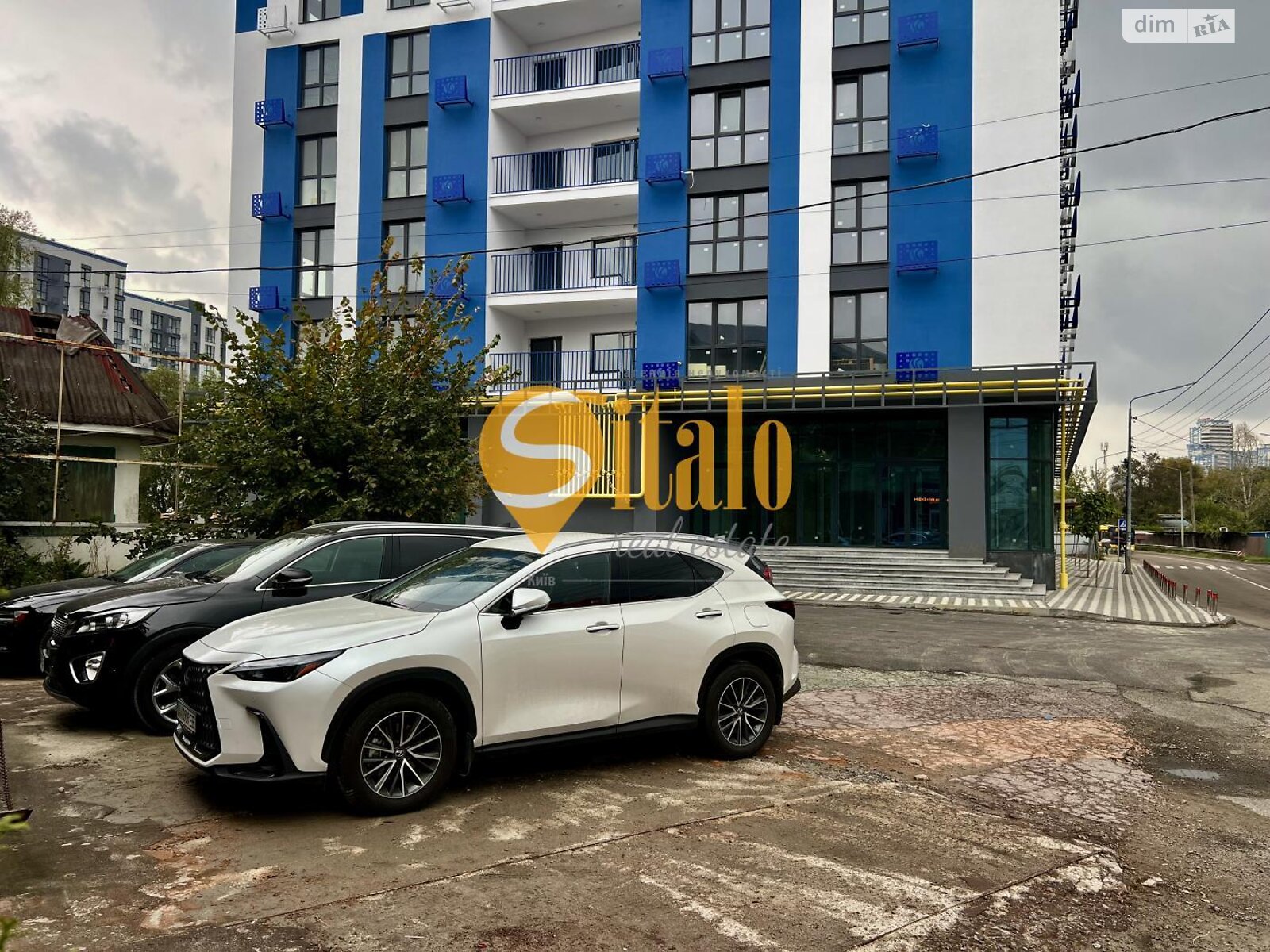 Аренда офисного помещения в Киеве, Центральная улица 11, помещений - 10, этаж - 1 фото 1 Аренда офисного помещения в Киеве, Центральная улица 11, помещений - 10, этаж - 1 фото 1