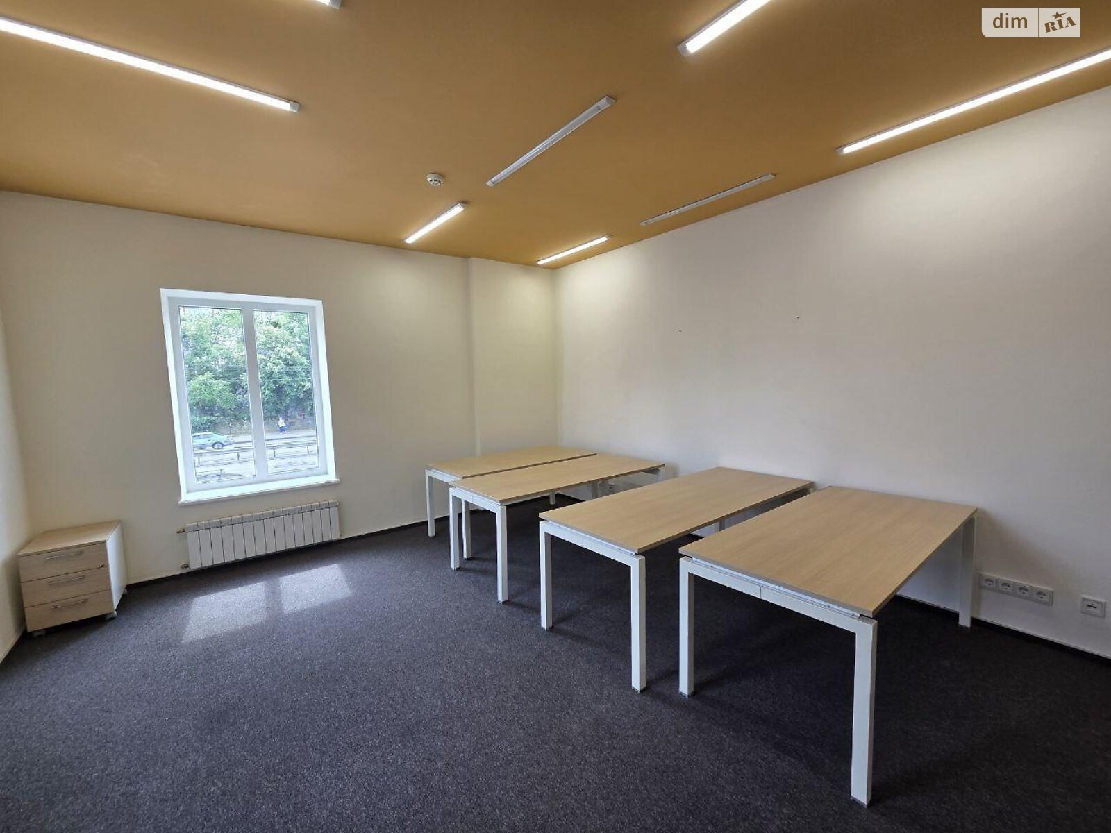 Аренда офисного помещения в Киеве, Науки проспект 1, помещений - 10, этаж - 2 фото 1 Аренда офисного помещения в Киеве, Науки проспект 1, помещений - 10, этаж - 2 фото 1