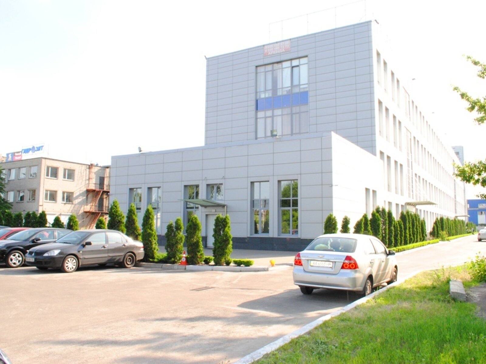 Оренда офісного приміщення в Києві, Якова Гніздовського (Магнітогорська) вулиця 1/9, приміщень - 3, поверх - 2 фото 1 Оренда офісного приміщення в Києві, Якова Гніздовського (Магнітогорська) вулиця 1/9, приміщень - 3, поверх - 2 фото 1