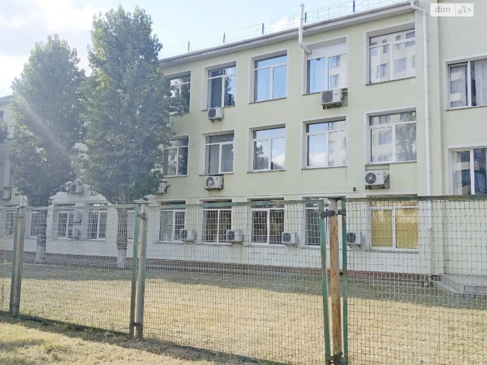 Оренда офісного приміщення в Києві, Березнева вулиця, приміщень - 1, поверх - 1 фото 1 Оренда офісного приміщення в Києві, Березнева вулиця, приміщень - 1, поверх - 1 фото 1