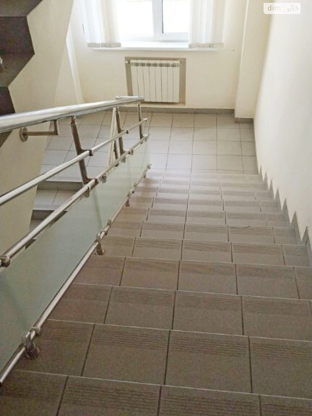 Оренда офісного приміщення в Києві, Березнева вулиця, приміщень - 3, поверх - 2 фото 1 Оренда офісного приміщення в Києві, Березнева вулиця, приміщень - 3, поверх - 2 фото 1