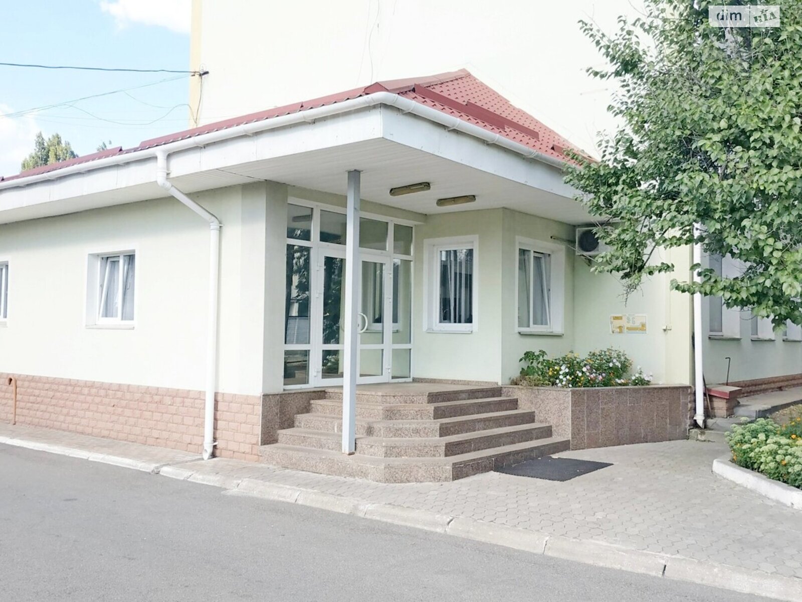 Оренда офісного приміщення в Києві, Березнева вулиця, приміщень - 1, поверх - 2 фото 1 Оренда офісного приміщення в Києві, Березнева вулиця, приміщень - 1, поверх - 2 фото 1