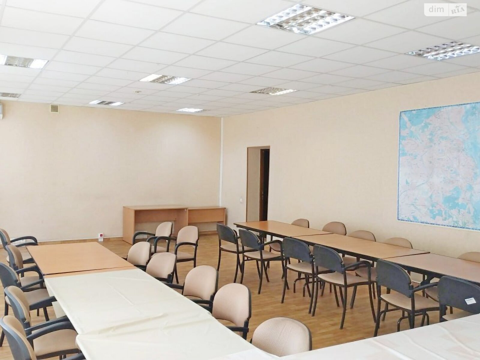 Оренда офісного приміщення в Києві, Березнева вулиця, приміщень - 1, поверх - 2 фото 1 Оренда офісного приміщення в Києві, Березнева вулиця, приміщень - 1, поверх - 2 фото 1