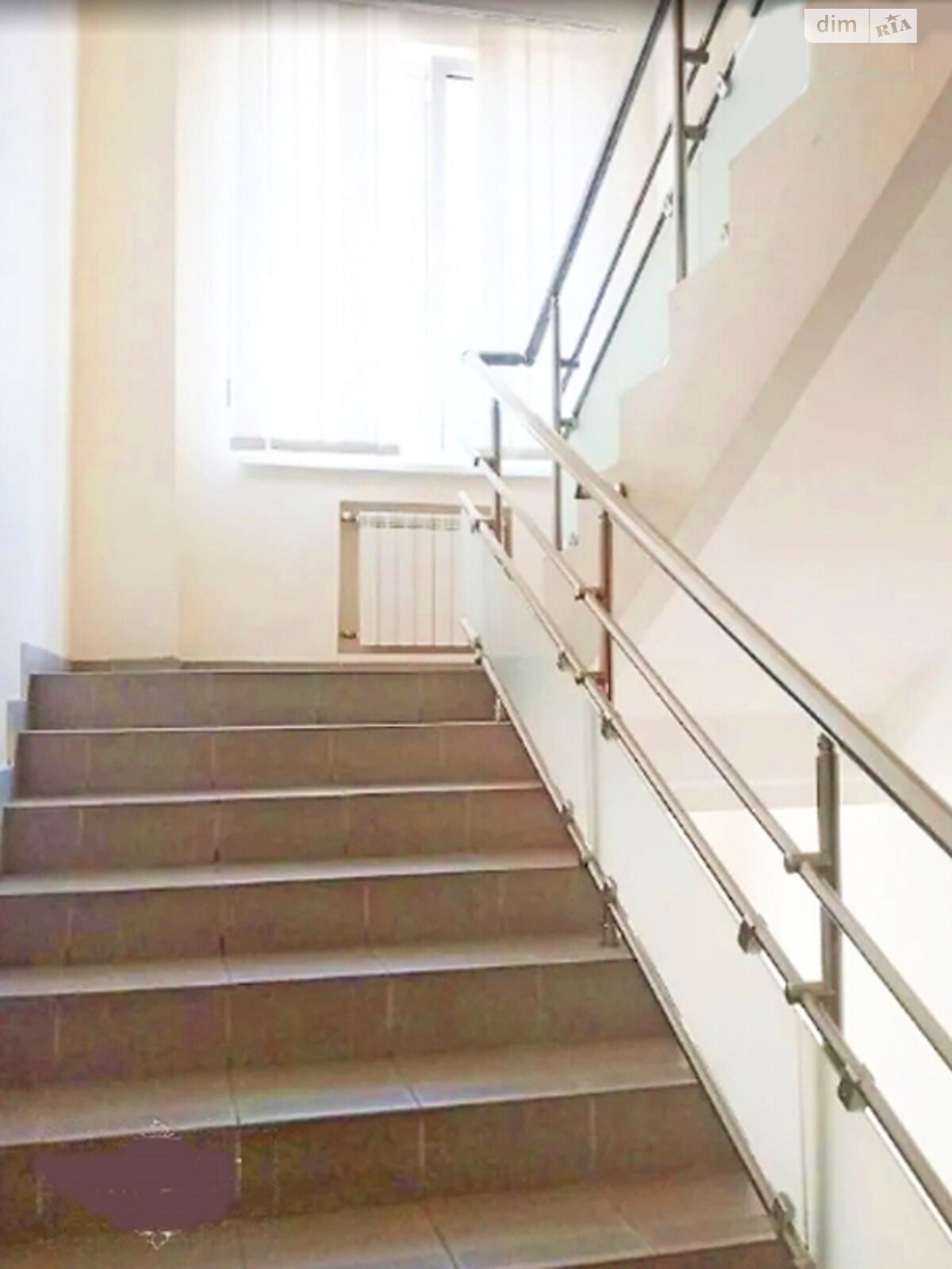 Оренда офісного приміщення в Києві, Березнева вулиця, приміщень - 1, поверх - 2 фото 1 Оренда офісного приміщення в Києві, Березнева вулиця, приміщень - 1, поверх - 2 фото 1